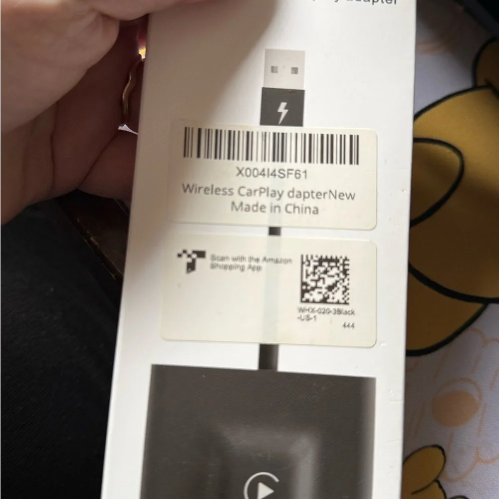 Wireless CarPlay Adapter for Apple CarPlay Wireless Adapter 2025 Upgraded Conve